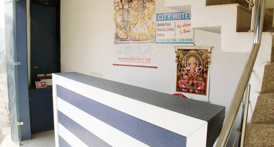 City Hotel, Amritsar 4
